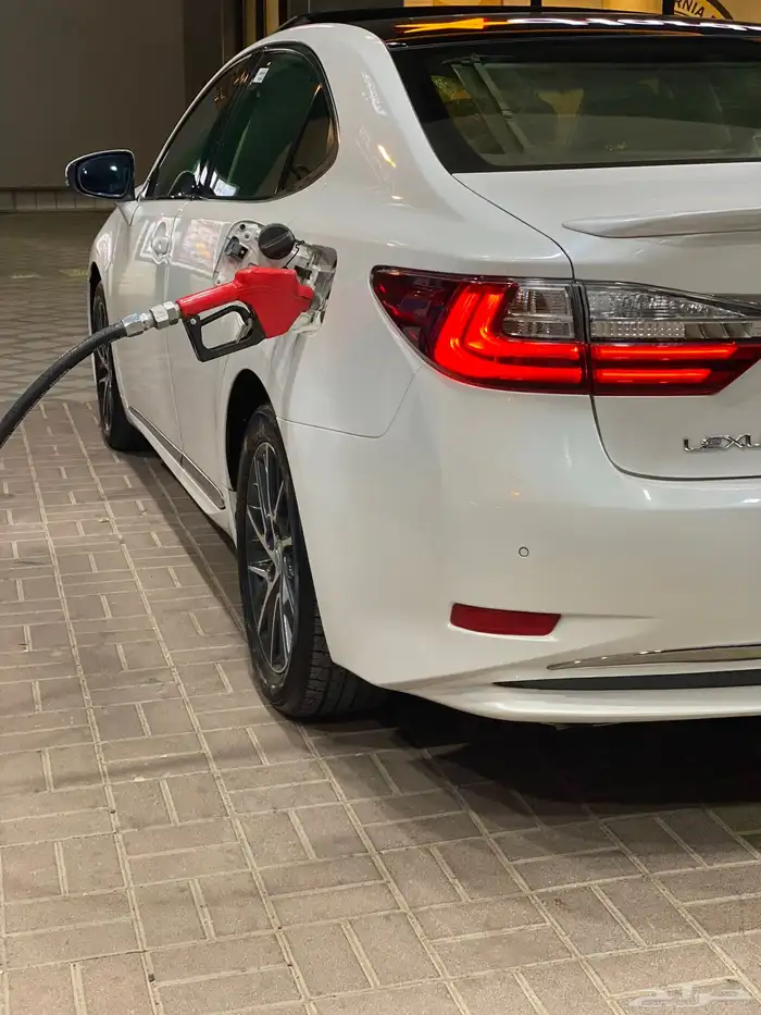 لكزس ES 350 - 2017 -DD 28