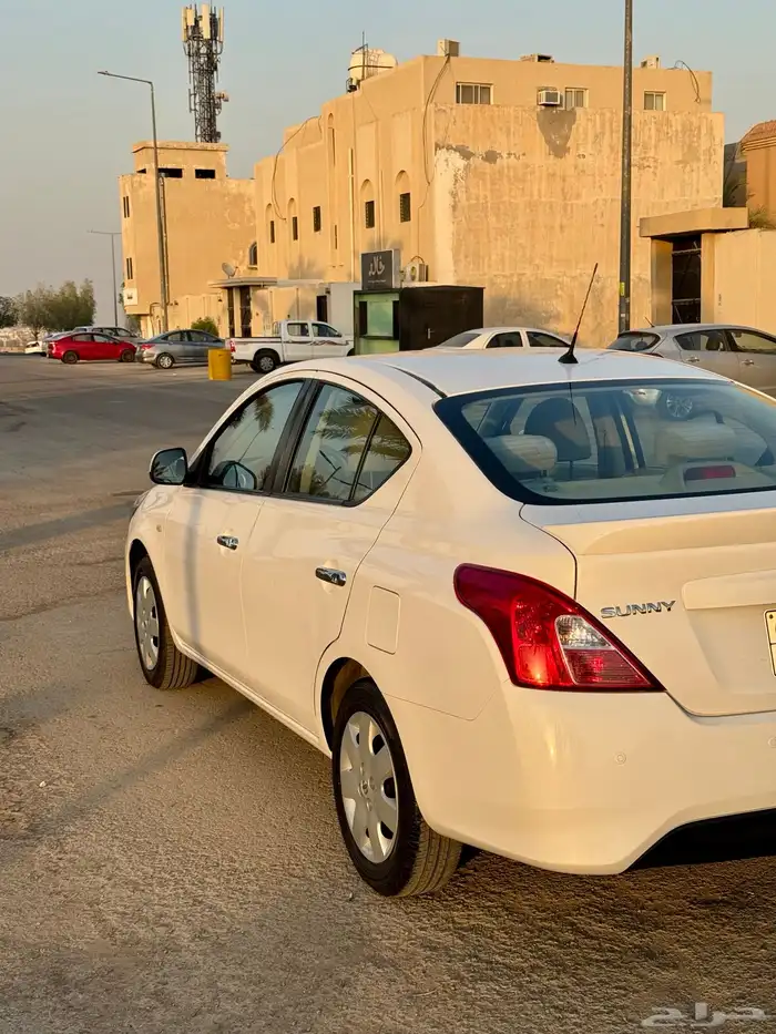 نيسان صني 2022 خليجي بدي وكالة 4