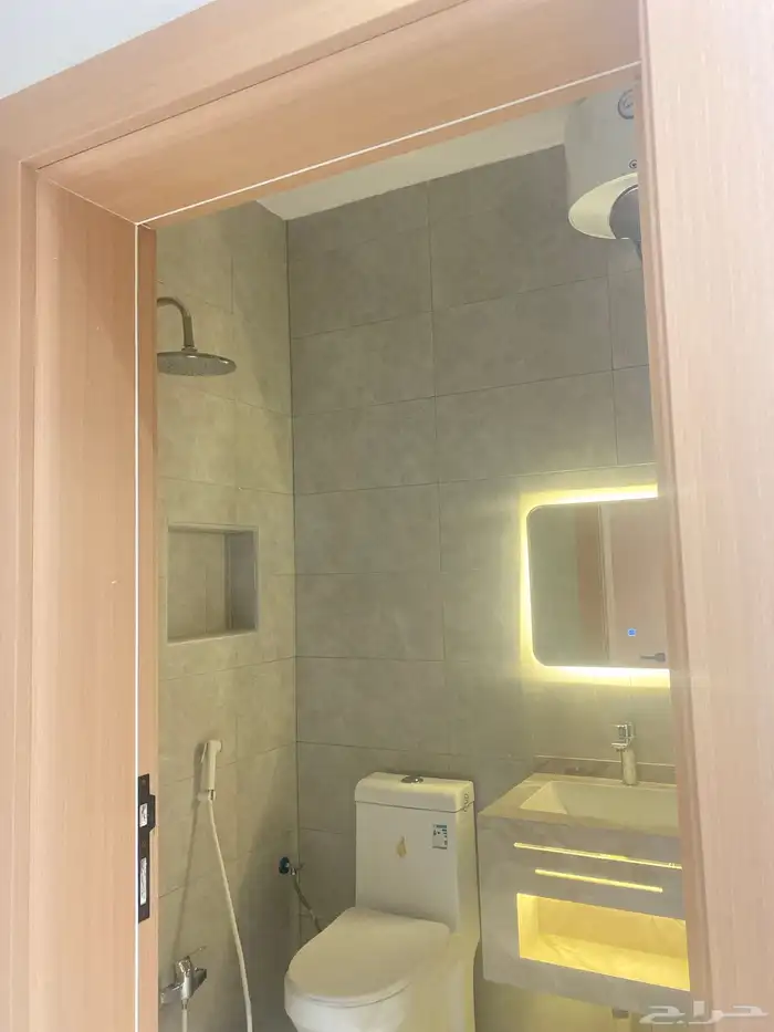 متوفرة سنة دراسية 3