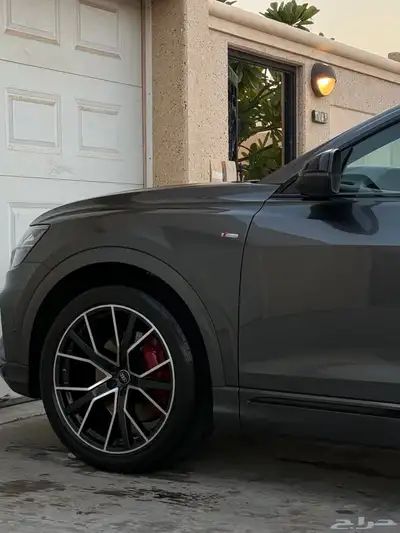 جيب أودي Audi Q8 black addition 2023 نظيف index