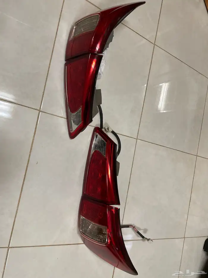 قطع مستعمل لكزس is 300 2008 18