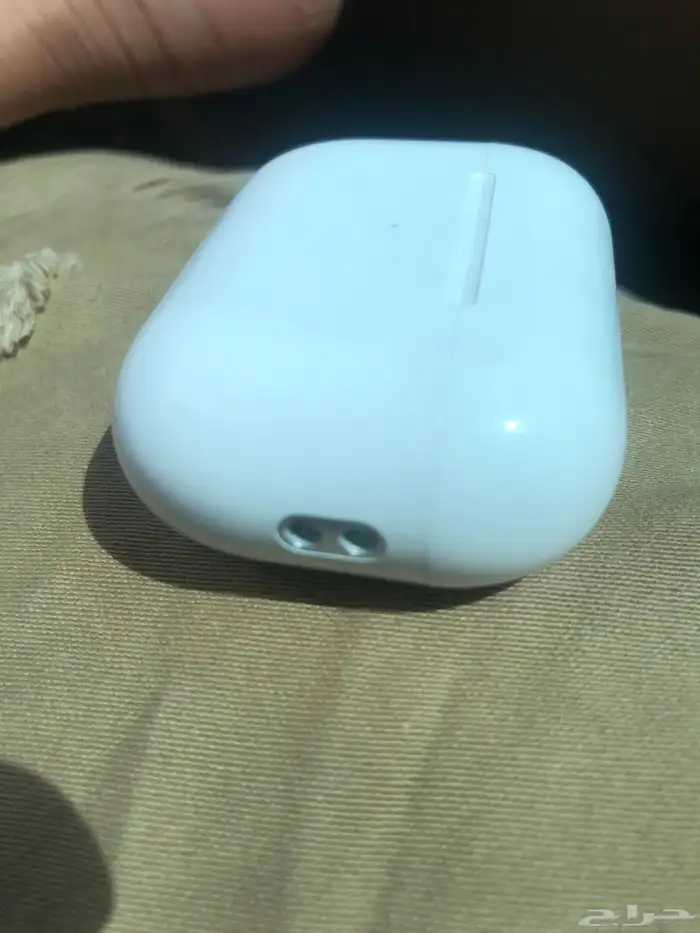 سماعة ايربودز اصلية نظيفه 1