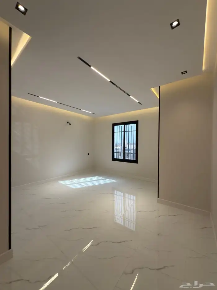للبيع شقق سكنية بمساحات واسعة بالقرب من مطار ابها 20