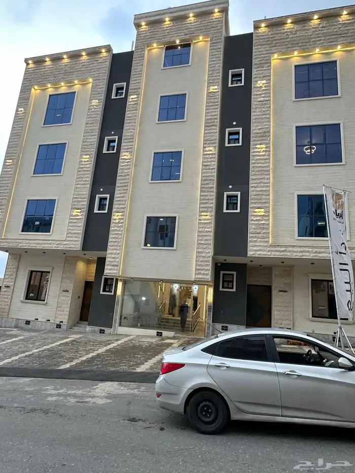 للبيع شقق علوية بمساحة وسيعة وتشطيب راقي جدا - بقرب المطار 16