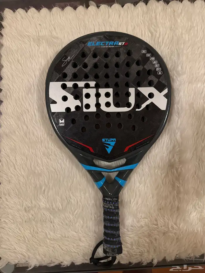 مضرب بادل ( Siux ) 0