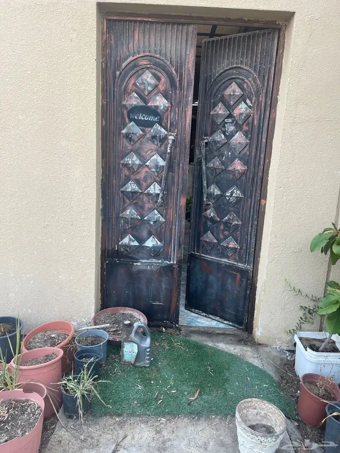 باب حديد ثقيل 5