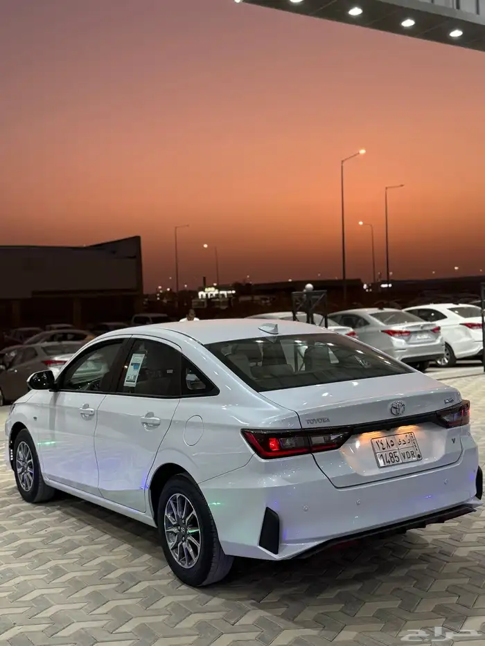 تويوتا يارس شبهه جديدة نظيف 2023 3