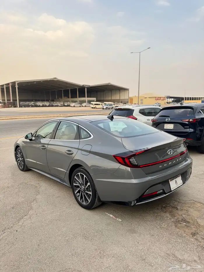 للبيع هونداي سوناتا 2022- سمارت بلس 4