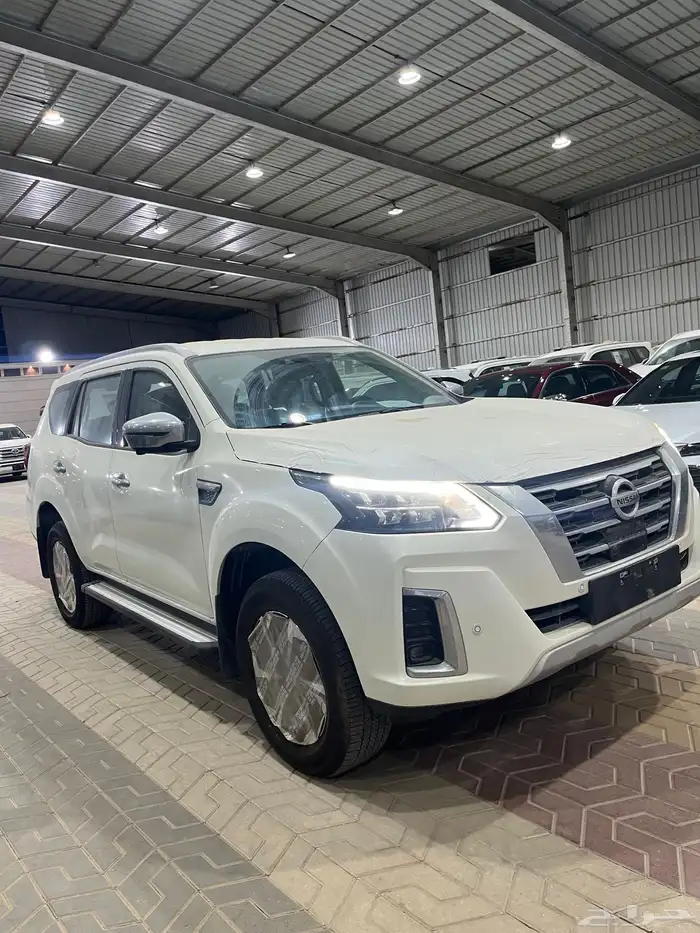 نيسان اكستيرا بلاتينيوم 2023 اصفار 1