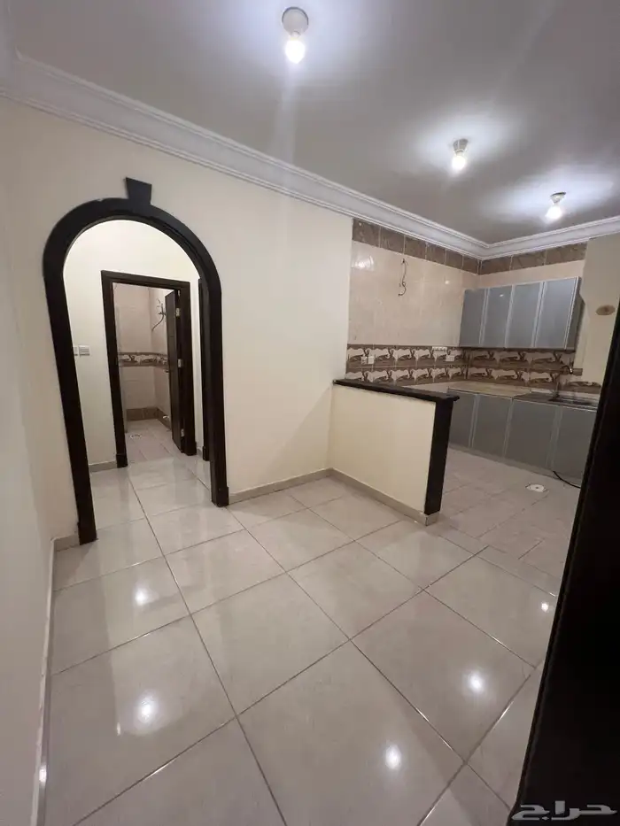 شقة 3 غرف للايجار حي الريان 2