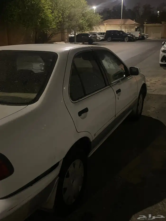 نيسان صني موديل 99 12