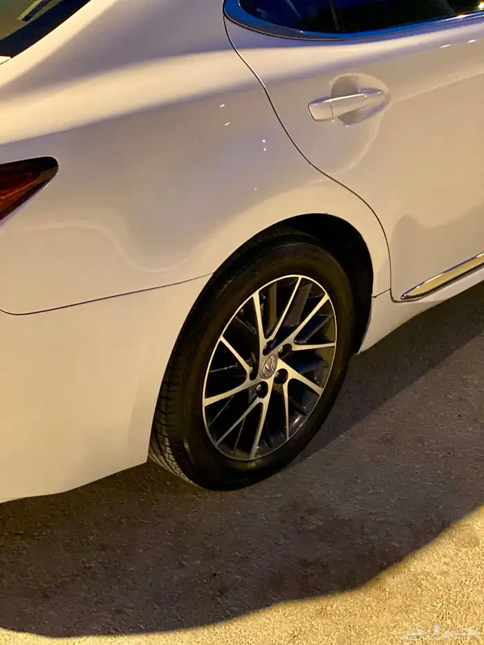 لكزس ES 350 - 2017 -DD 18