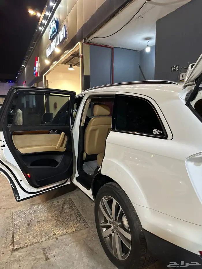 أودي Q7 للبيع 6