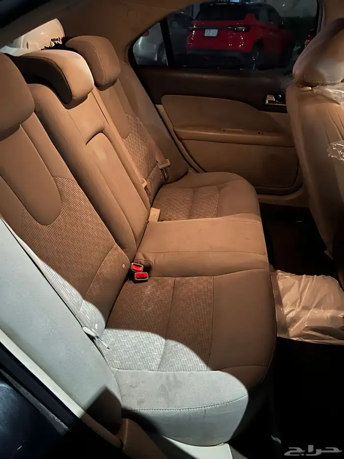 2010 Ford Fusion 4