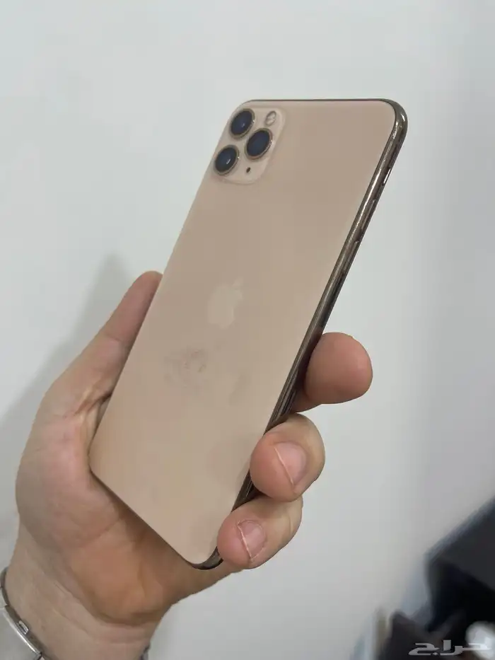 ايفون 11 بروماكس 256 ذهبي بطاريه 100 4