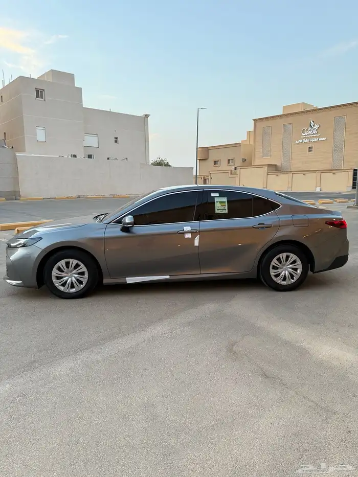 كامري E 2025 استاندر 20