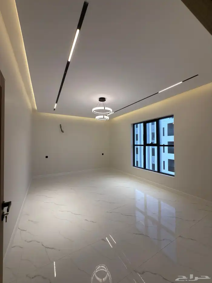 للبيع شقق سكنية بمساحات واسعة بالقرب من مطار ابها 6