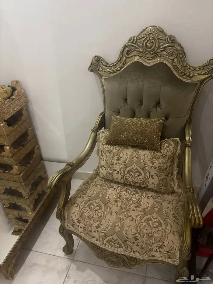طقم كنب مكون من 7قطع وثلاث طولت 3