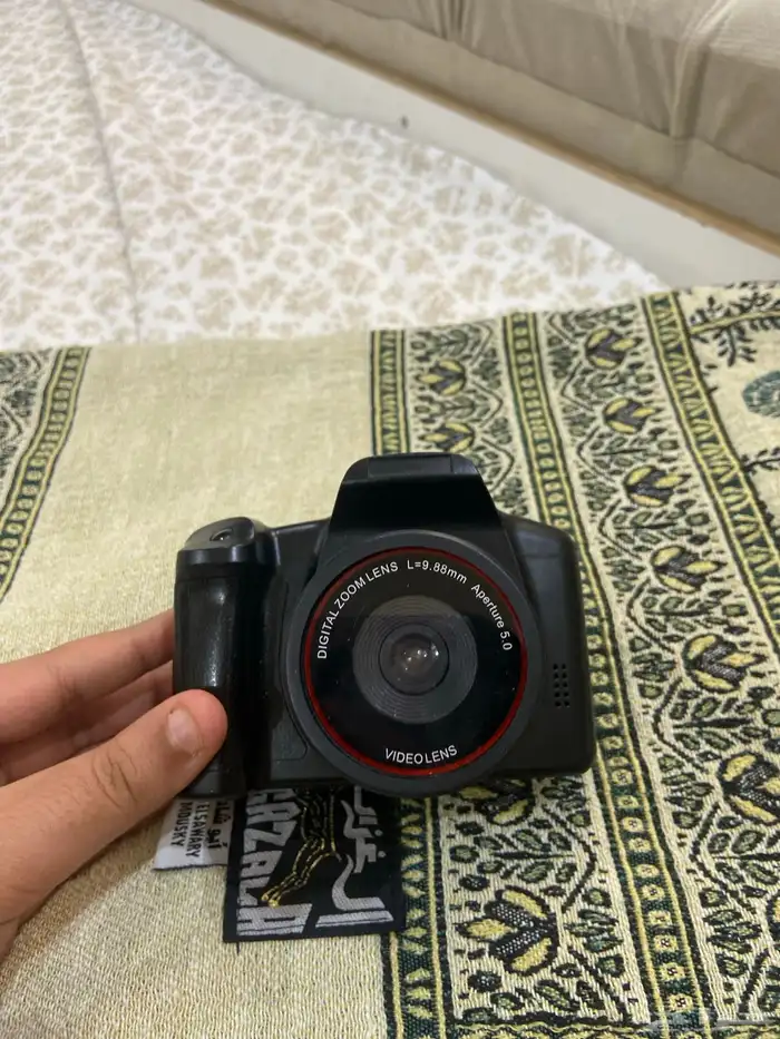كاميرا للبيع رابغ مهي اصليه 150 واستخدام اربعه مرات 1