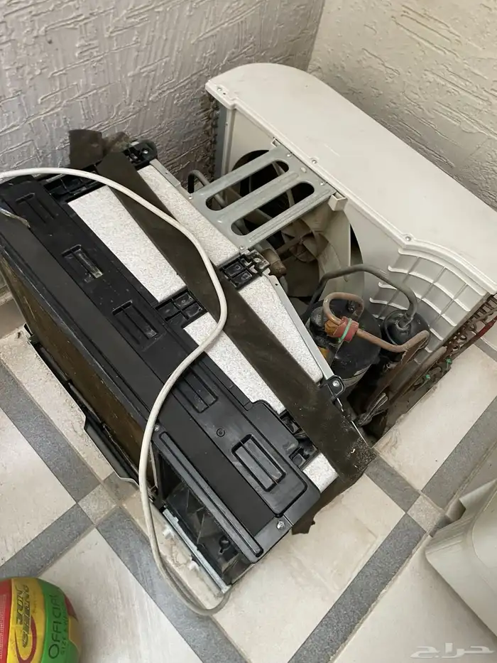 للبيع مكيف شباك عدد 2 وحدة 18 و 24 وحدة 0