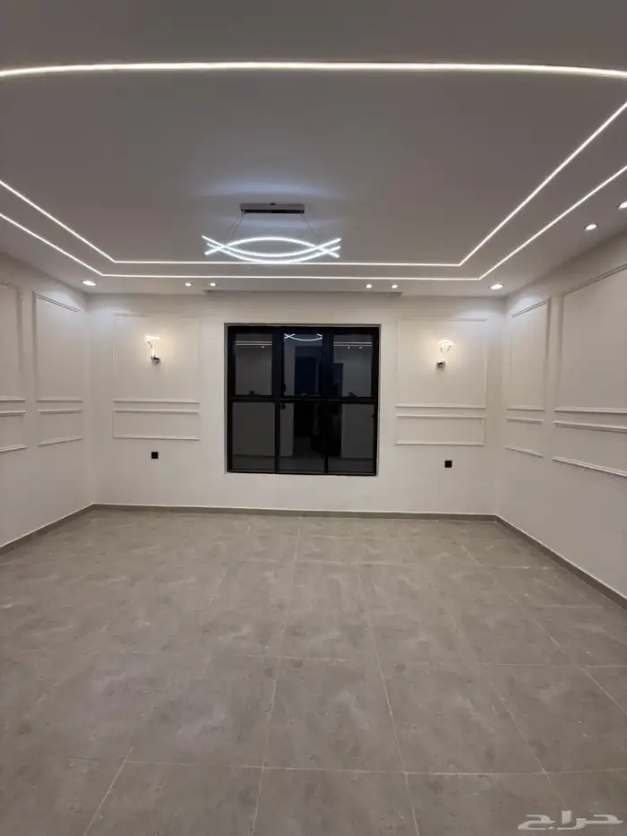 للبيع شقق أرضيه وعلويه بحى الضيافه طريق ابها الخميس 10