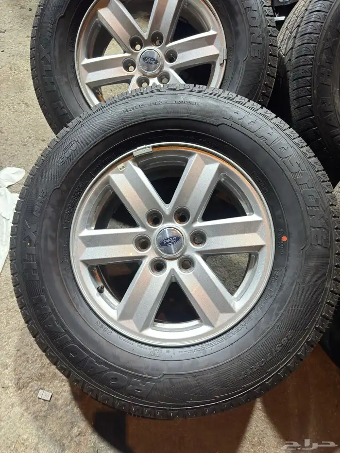 جنوط وكفرات فورد F150 مقاس 17 2