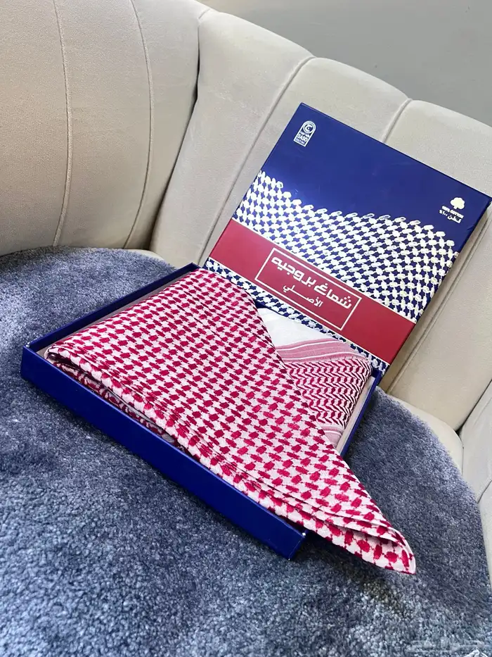 شماغات دسار وبروجيه جديدة 2