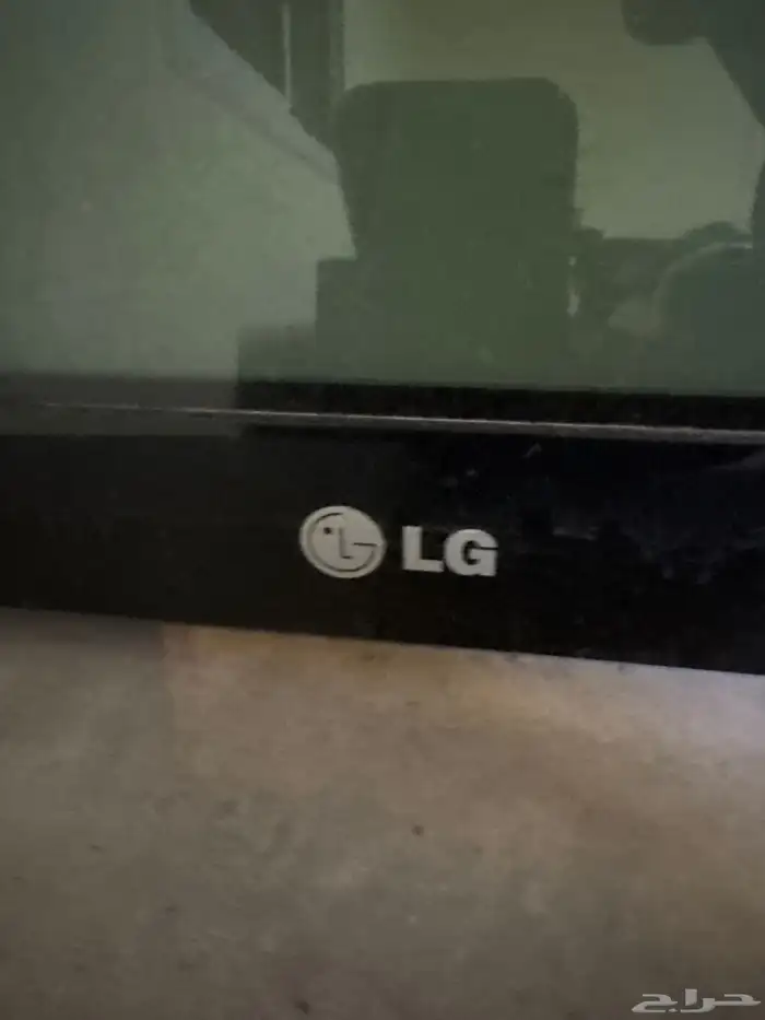 تلفزيون LG كبير 1