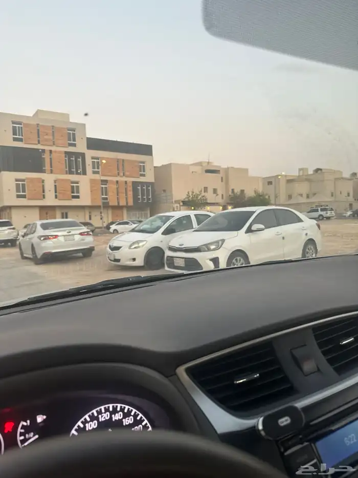 5 سيارات للبيع 105 الاف 6
