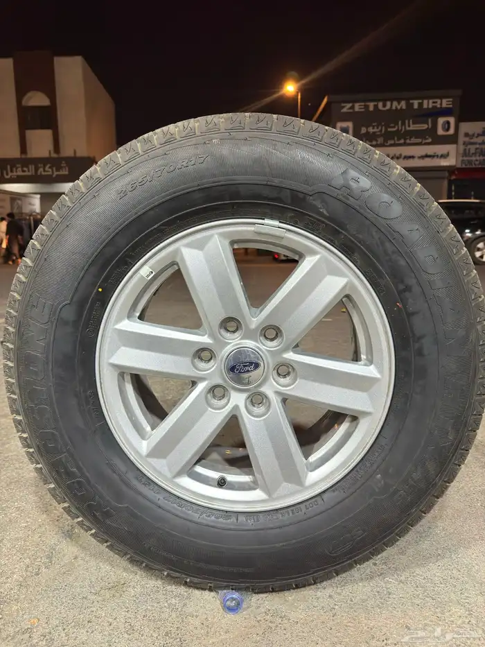جنوط وكفرات فورد F150 مقاس 17 0