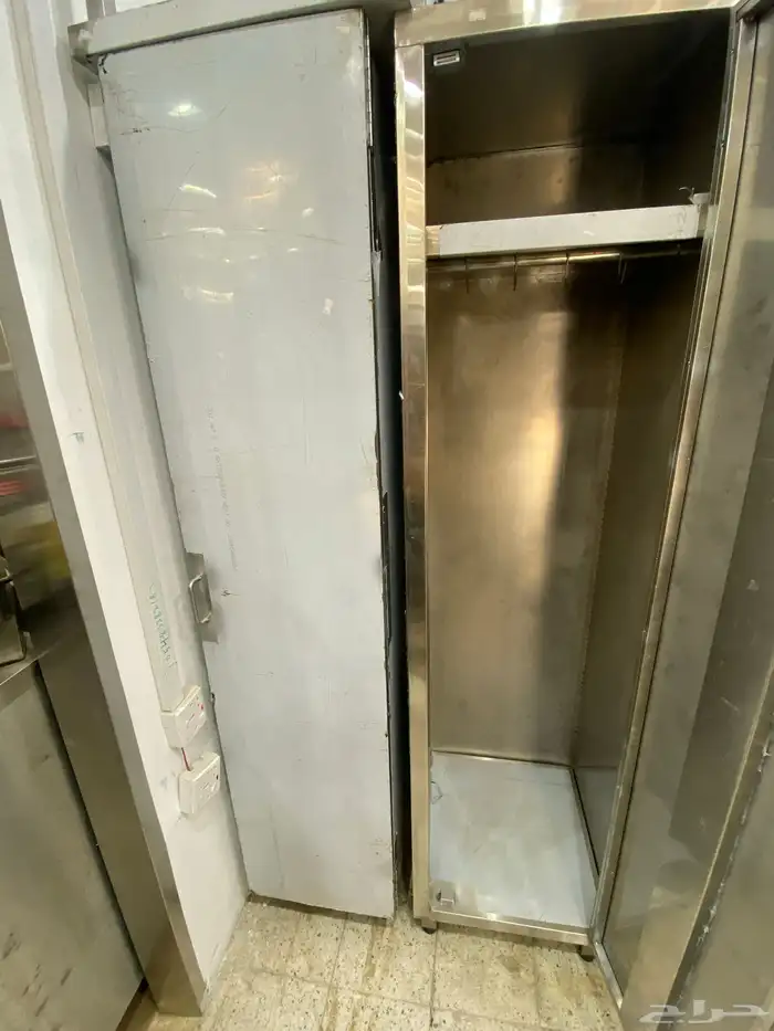 دولاب أستيل لمساحات ومنظفات للمطاعم والكافتيريات 1