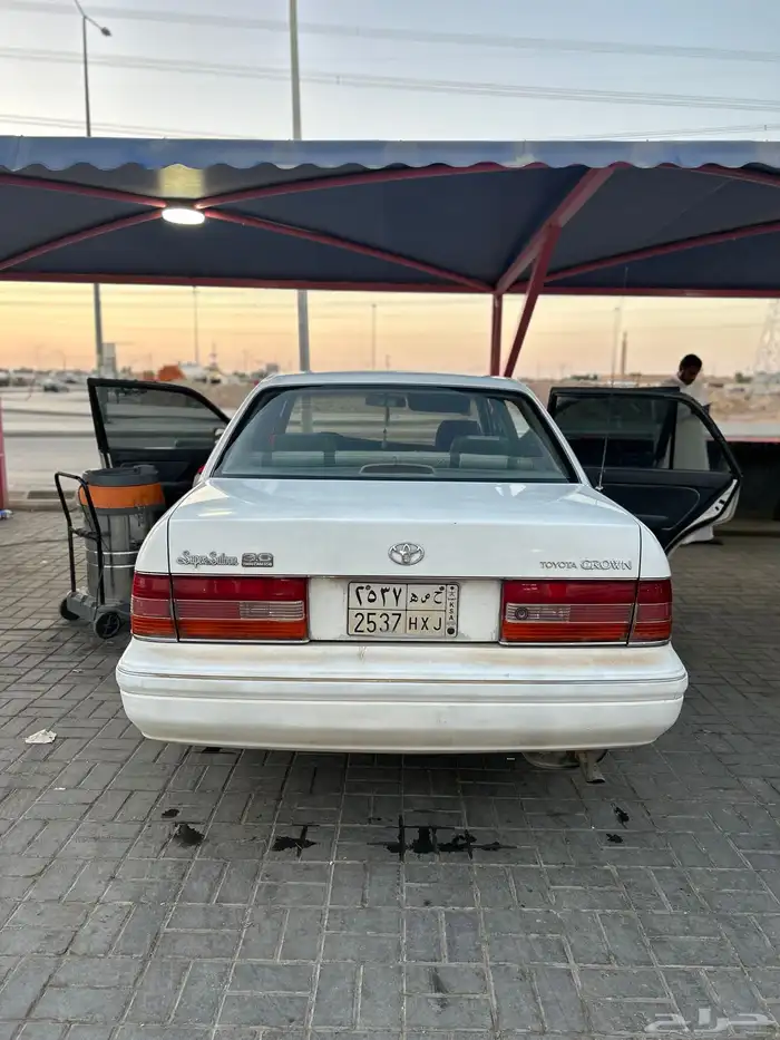 تويوتا كراون 1998 التاج للبدل او البيع 4