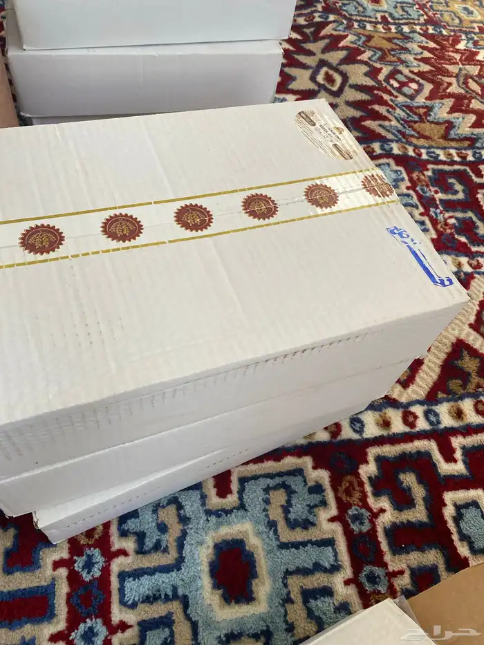 تمر خلاص واحد كيلو عدد 6 كرتون كل كرتون فيه 8 حبات 2