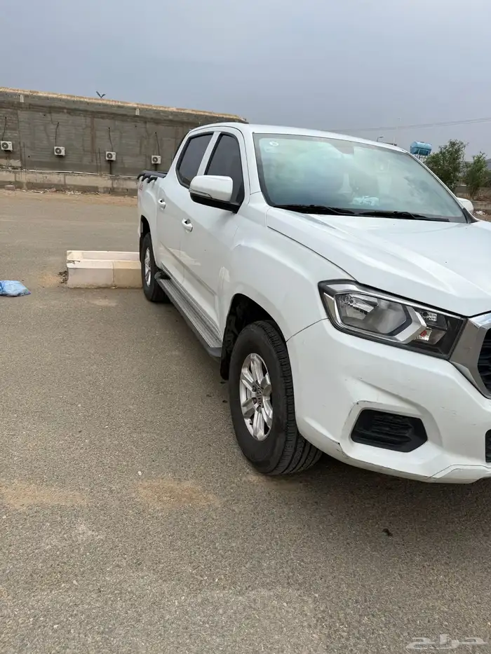 سياره ام جي دبل قير عادي نظيف والبدي فيه تعديل خفيف واضح 4