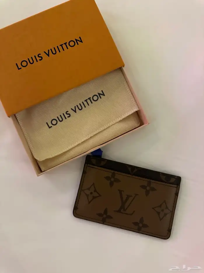 خاتم ميسيكا  سلسال بولقري  محفظه LV 7
