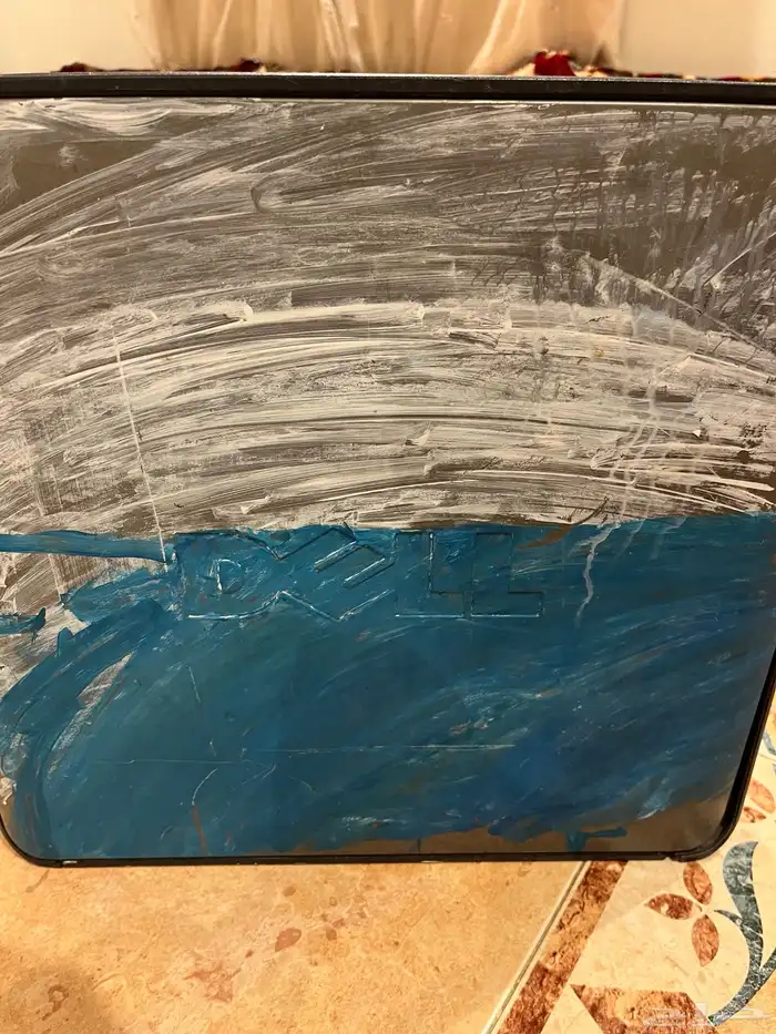 بيسي و شاشه 1