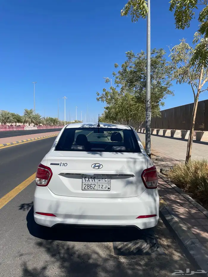 هيونداي i 10 0