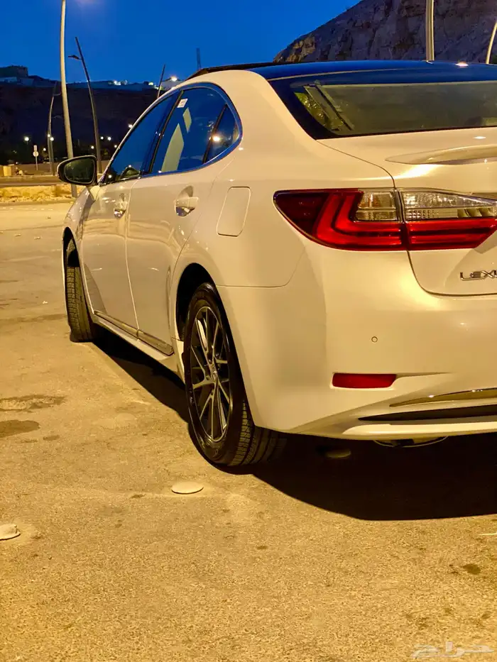 لكزس ES 350 - 2017 -DD 20