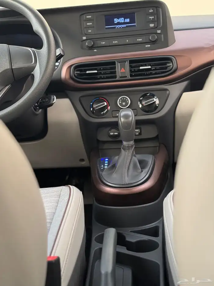 هونداي i10 موديل 2022 البيع 33000 الف 8