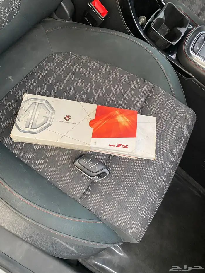 ام جي zs مالك اول MG 8