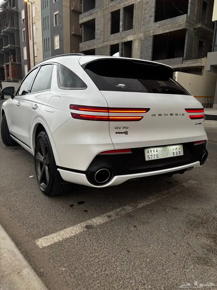 جينيسس Gv70 فل الفل بكج سبورت v6 2024 اعلى فئه 11