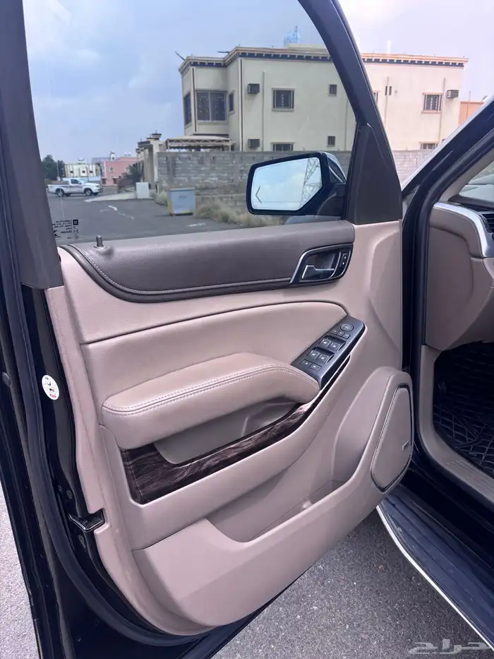 جمس يوكن 2019 اسود خميس مشيط 0