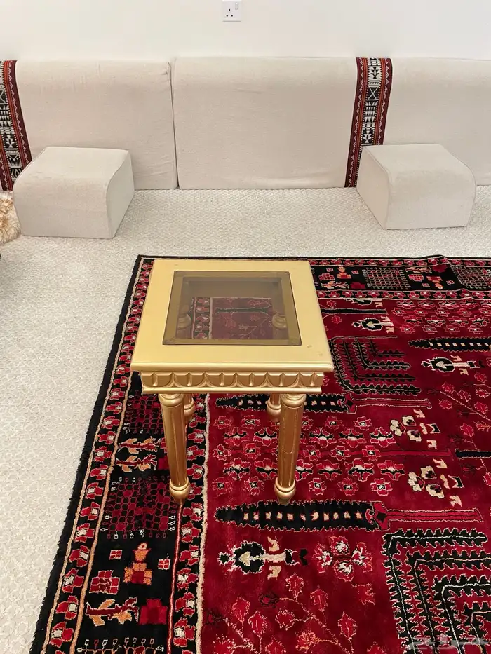 طاولة ضيافة 2