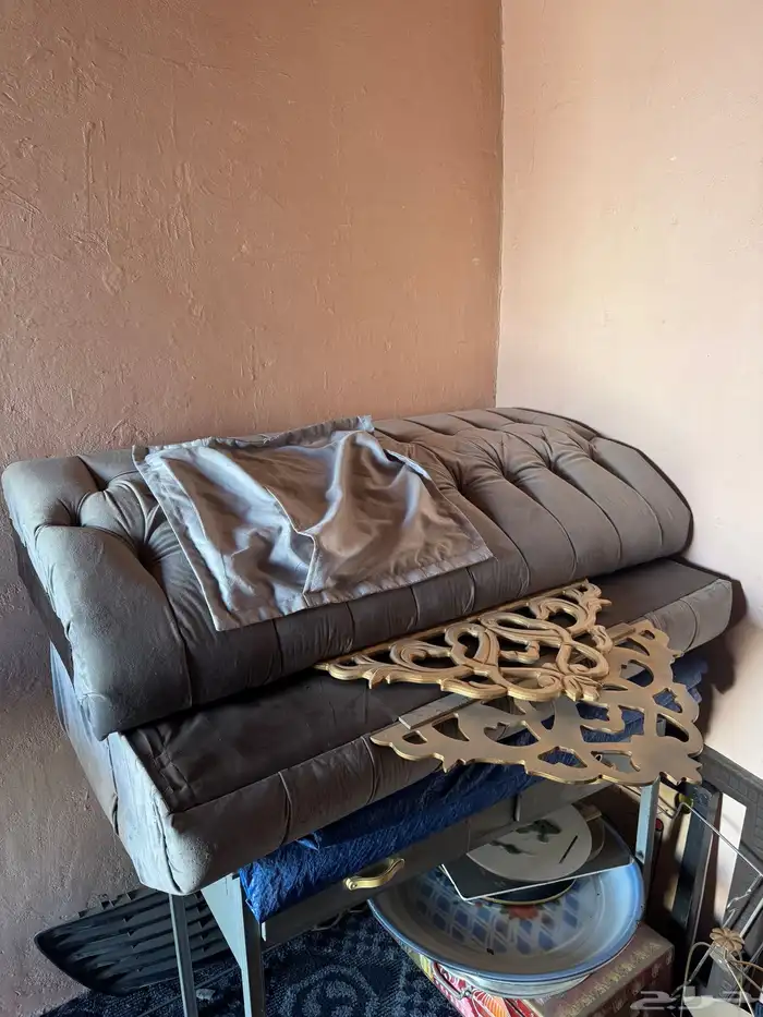 مجلس حوالي 4في5 للبيع 1