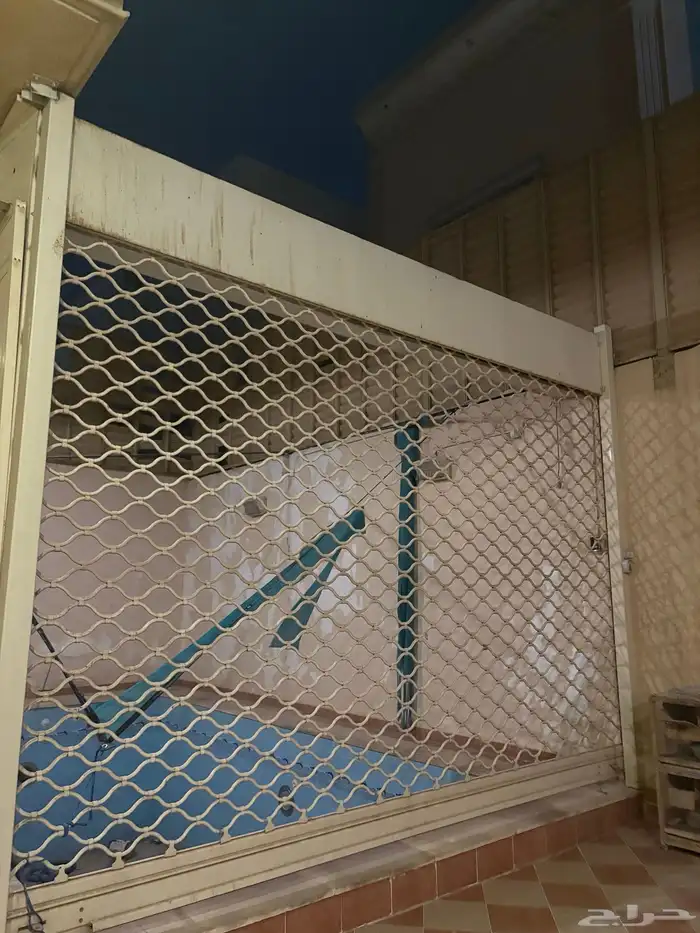 كراج للبيع مستعمل نظيف 3
