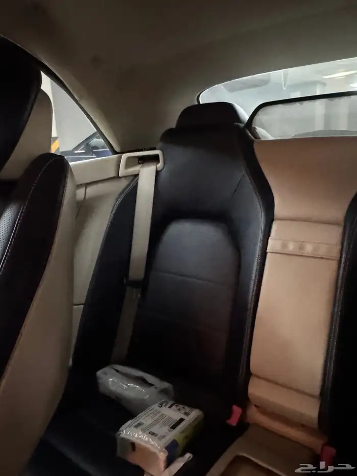 مرسيدس جفالي E250 (كشف ) ممشى قليل وبحاله الوكاله 17