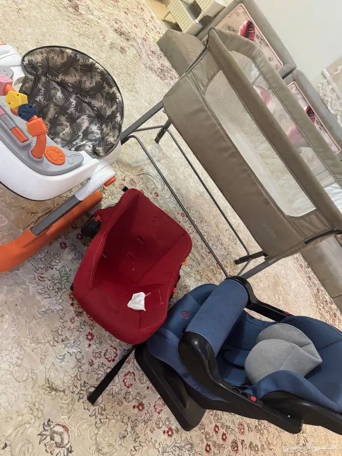 عربية اطفال وسرير ومشاية 1