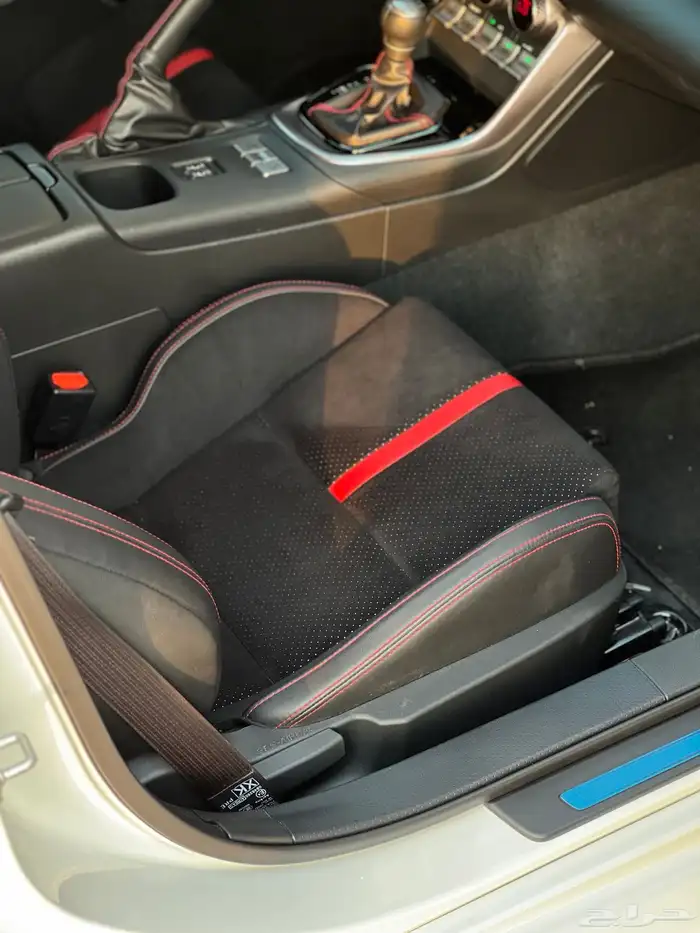 سوبارو BRZ 2024 33