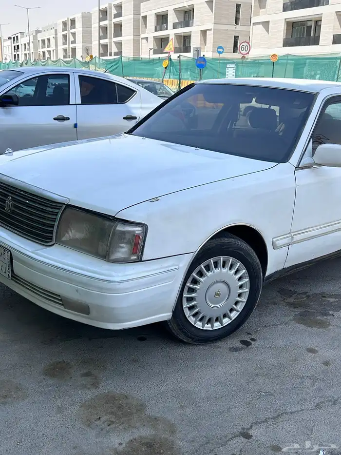 تويوتا كراون 1998 التاج للبدل او البيع 2