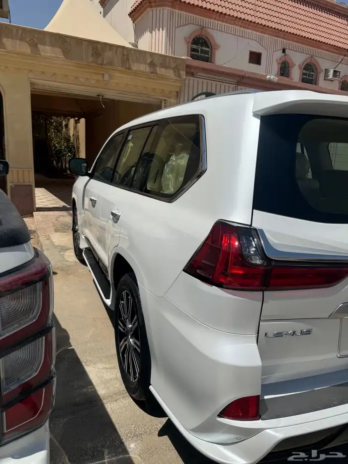 لكزس 2019 فل كامل سعودي سبورت اعلى فئه شبه وكاله 9